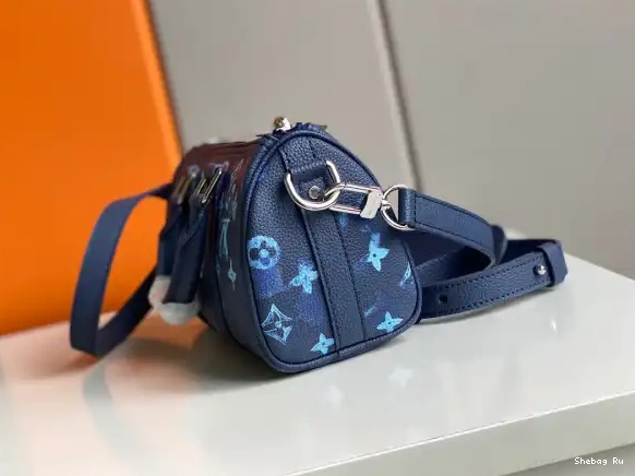 VUITTON XS LOUIS KEEPALL 0528